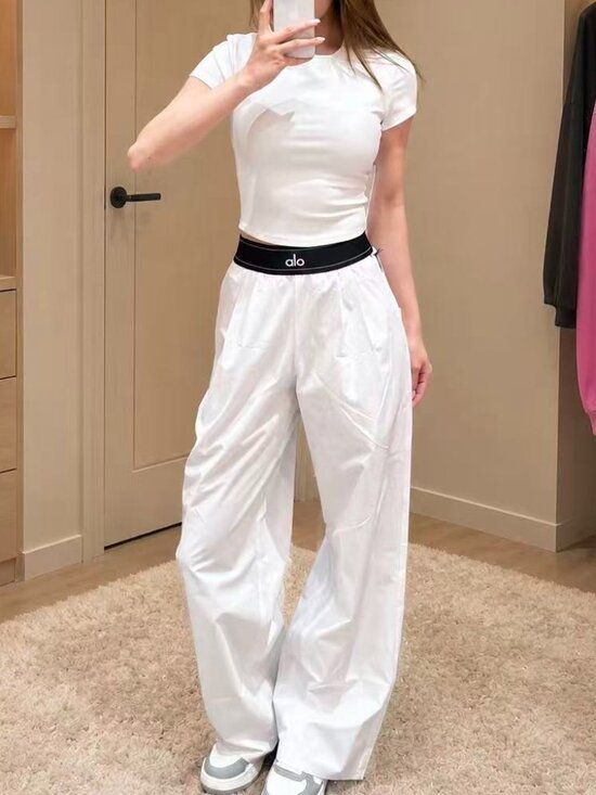 ALO Yoga Pants - NWT ALO Yoga 🪁 Suit Up Trouser White Athleisure Wide Leg Pants 30”